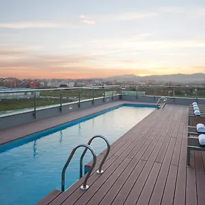 Doubletree By Hilton Otel