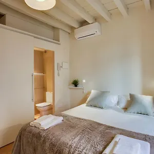 Flateli Ballesteries Apartment