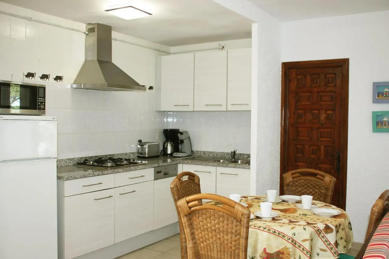 Apartment Mas Mundo - 4 Ferienhaeuser In Calonge / Girona